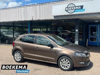 Schadeauto Volkswagen Polo 1.2-12V Trendline 5-Deuren Stoelverwarming Navi Airco 2012/2