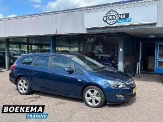 skadebil auto Opel Astra Sports Tourer 1.6 Edition Automaat Navi Cruise Airco 2011/2