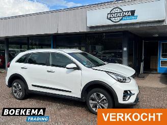 skadebil bromfiets Kia e-Niro DynamicLine 64 kWh 204PK Navi Cruise Clima 2022/4