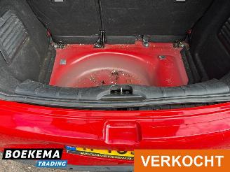 Citroën C3 1.2 PT Selection Automaat Stoelverwarming Navi Clima picture 11