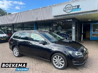 krockskadad bil auto Volkswagen Golf Variant 1.4 TSI Highline 140PK Cruise-Control Navi Clima 2014/8