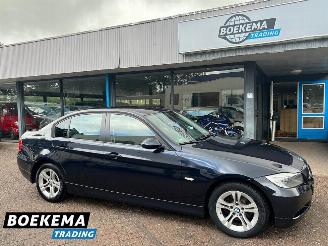 Damaged car BMW 3-serie 318i Executive Cruise Clima Xenon 2008/8