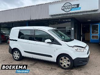 krockskadad bil bedrijf Ford Transit Courier 1.0 Trend Airco Schuifdeur 2018/3