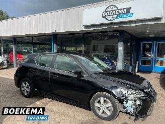 Schadeauto Lexus Ct 200h Business Line Navi Cruise Climate 2015/7