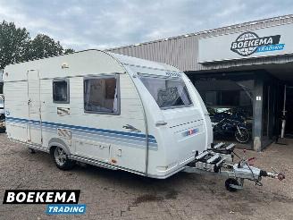 krockskadad bil caravan Adria  Adora 462UB Mover Fietsdrager 2004/7