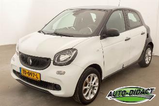 damaged passenger cars Smart Forfour 1.0 Business Solution Airco 2018/9