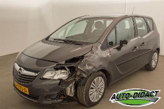 krockskadad bil auto Opel Meriva 1.4 Airco Turbo Edition 2014/2