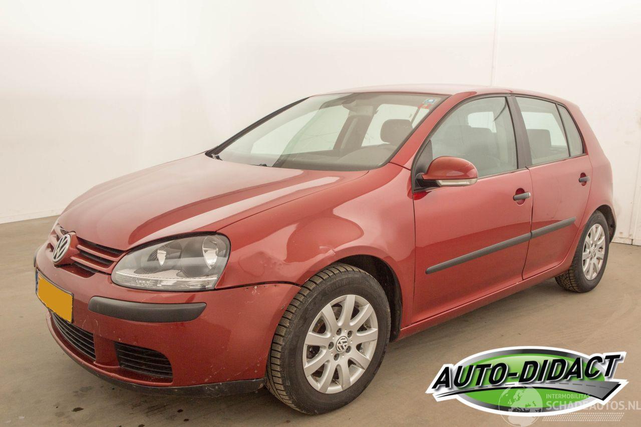 Volkswagen Golf 1.6 FSI Comfortline