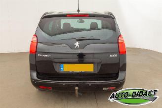 Peugeot 5008 1.6 THP GT 7P. Leer picture 34