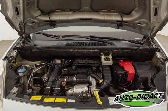 Peugeot Partner 120 1.6 BlueHDi 75 L1 Premium picture 28