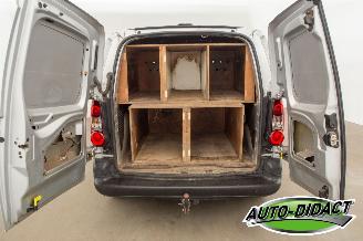 Peugeot Partner 120 1.6 BlueHDi 75 L1 Premium picture 32