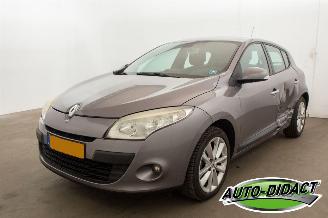 Vrakbiler auto Renault Mégane 1.6 Celsium 2010/4
