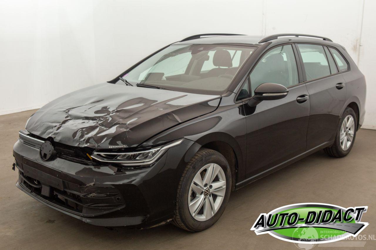 Volkswagen Golf 1.5 22.362 km Digi Dash Clima Navi Camera