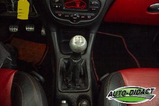 Peugeot 206 CC 2.0-16V Cabrio picture 18