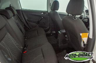 Peugeot 208 1.2 e-VTi Automaat Blue Lease picture 20