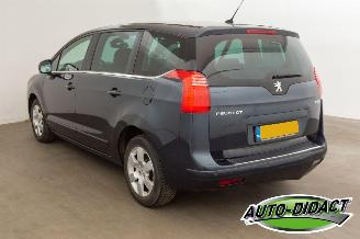 Peugeot 5008 1.6 VTi 7p. Clima Navi Blue Lease picture 3