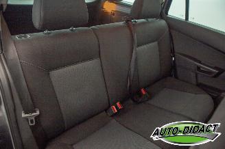 Opel Astra 1.4 Airco picture 18