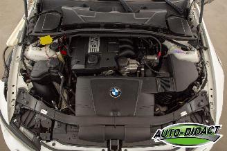 BMW 3-serie 318i Cabrio Clima Navi Leder picture 32