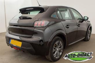 Peugeot e-208 EV Active Pack 50 kWh 56.042 km Automaat Clima Navi picture 4