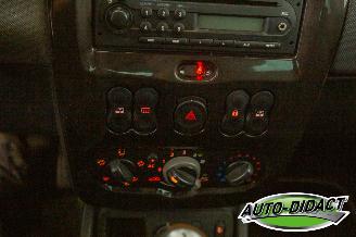 Dacia Duster 1.6 Airco Leder picture 8