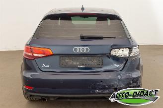 Audi A3 1.6 TDI Automaat Clima Navi picture 37