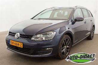 uszkodzony samochody osobowe Volkswagen Golf Variant 1.6 TDI Automaat Pano Halfleder Navi Camera Connected Series 2016/9