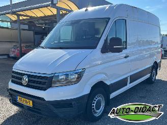krockskadad bil bedrijf Volkswagen Crafter 35 2.0 TDI L3H3 Airco 2018/2