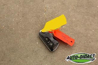 Volkswagen Golf 1.5 eTSI Automaat R-Line Business picture 28