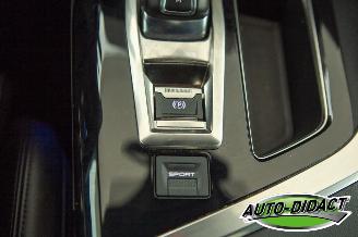 Peugeot 3008 1.6 e-THP Automaat Clima Navi Leder GT Line picture 12