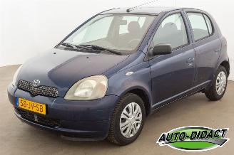 Coche accidentado Toyota Yaris 1.3-16V 59.561 km NAP Airco VVT-i YORIN 2002/9