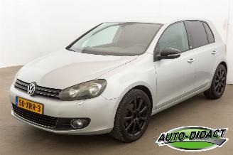 Voiture accidenté Volkswagen Golf 1.6 TDI Automaat Clima Camera 2011/8