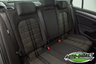 Volkswagen Golf 1.6 TDI Clima Navi picture 20