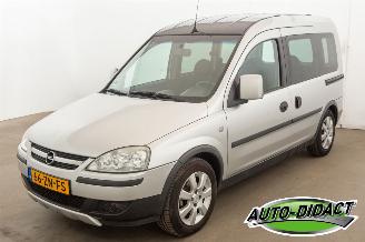 Voiture accidenté Opel Combo Tour 1.4-16V Airco Arizona 2008/3