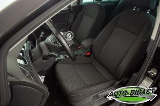 Volkswagen Golf 1.0 Automaat Clima Trendline picture 27