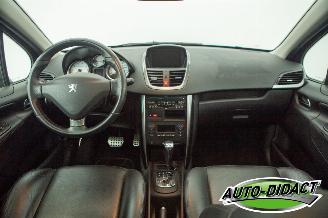 Peugeot 207 1.6 VTi Automaat Clima Navi Leder Pano Allure picture 22
