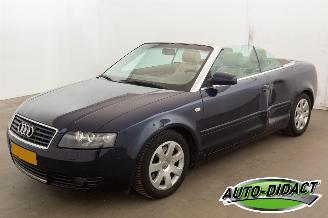 krockskadad bil auto Audi A4 Cabriolet 2.4 V6 Automaat Clima 2003/10