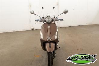 Vespa  Primavera 9644 km picture 9