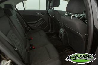 Mercedes A-klasse A160 Airco Navi picture 23