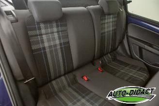 Volkswagen Up! 1.0 high up! 71.052 km Navi Airco BlueMotion picture 18