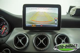 Mercedes Cla-klasse 180 Automaat Clima Navi Camera picture 7