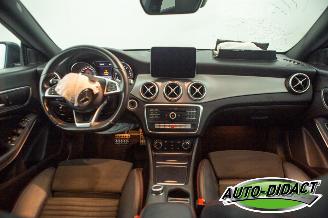 Mercedes Cla-klasse 180 Automaat Clima Navi Camera picture 22