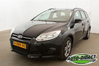  Ford Focus Wagon 1.0 Airco EcoBoost Edition 2014/10