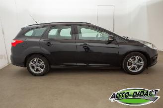 Ford Focus Wagon 1.0 Airco EcoBoost Edition picture 36