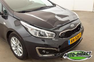 Kia Cee d 1.6 GDI 117.593 Clima Navi Camera ComfortPlusLine Navigator picture 35