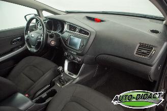 Kia Cee d 1.6 GDI 117.593 Clima Navi Camera ComfortPlusLine Navigator picture 20