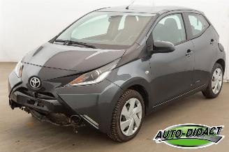 Unfallwagen Toyota Aygo 1.0 Airco Camera 2014/11