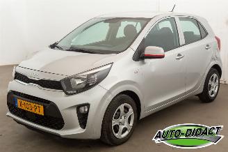 damaged passenger cars Kia Picanto 1.0 DPi 20.430 km Airco ComfortLine 2023/12
