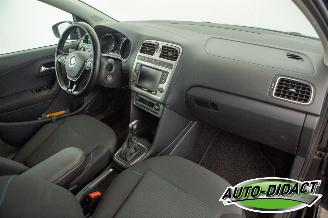 Volkswagen Polo 1.0 Automaat Clima Navi Bluemotion Edition picture 17