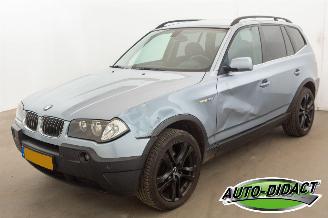 Voiture accidenté BMW X3 2.5i Automaat Clima 2005/7