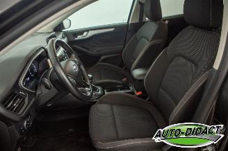Ford Focus 1.0 EcoBoost Clima Navi Trend Edition Business picture 27